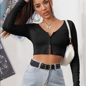 SHEIN Black Ribbed Long Sleeve Zip Crop Top